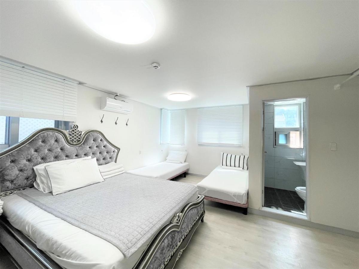 W Premium Guesthouse Incheon Airport Eksteriør bilde