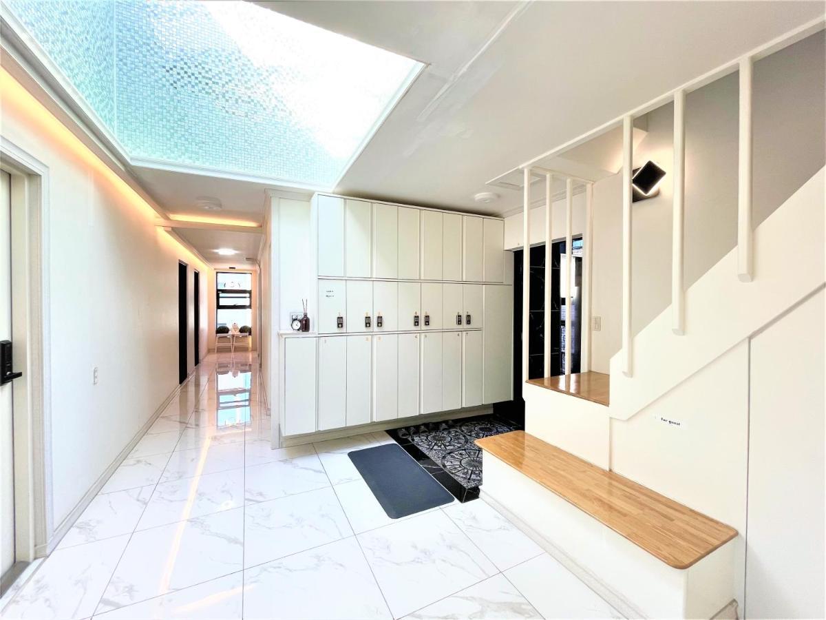 W Premium Guesthouse Incheon Airport Eksteriør bilde