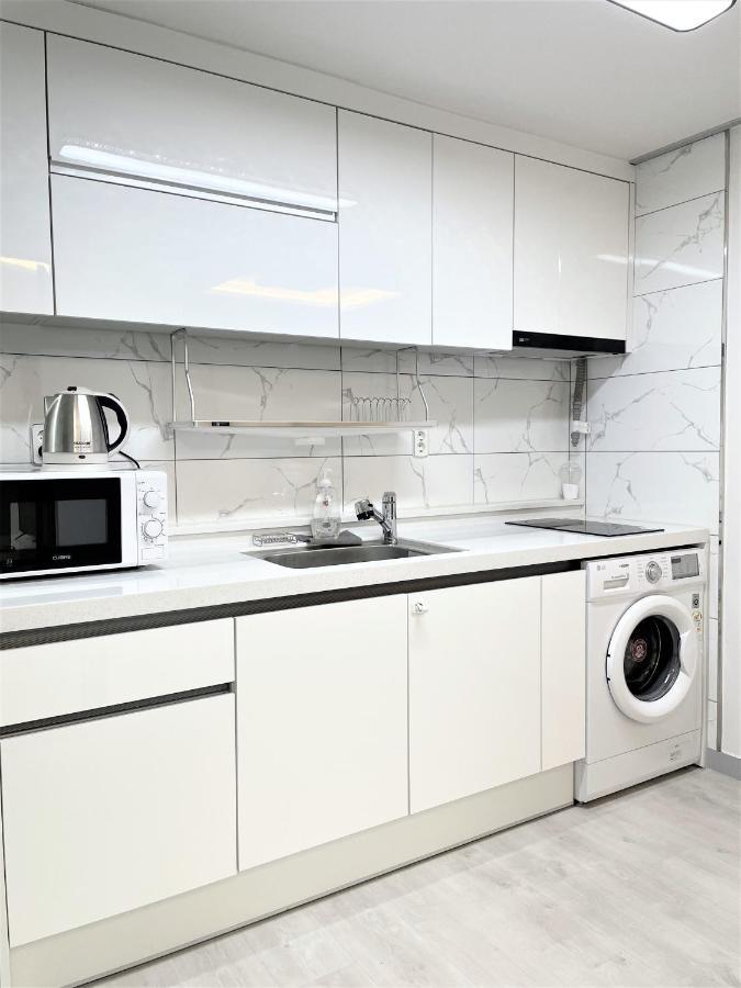 W Premium Guesthouse Incheon Airport Eksteriør bilde