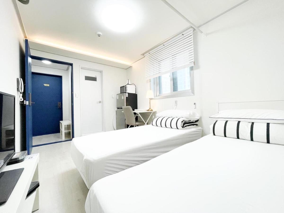 W Premium Guesthouse Incheon Airport Eksteriør bilde