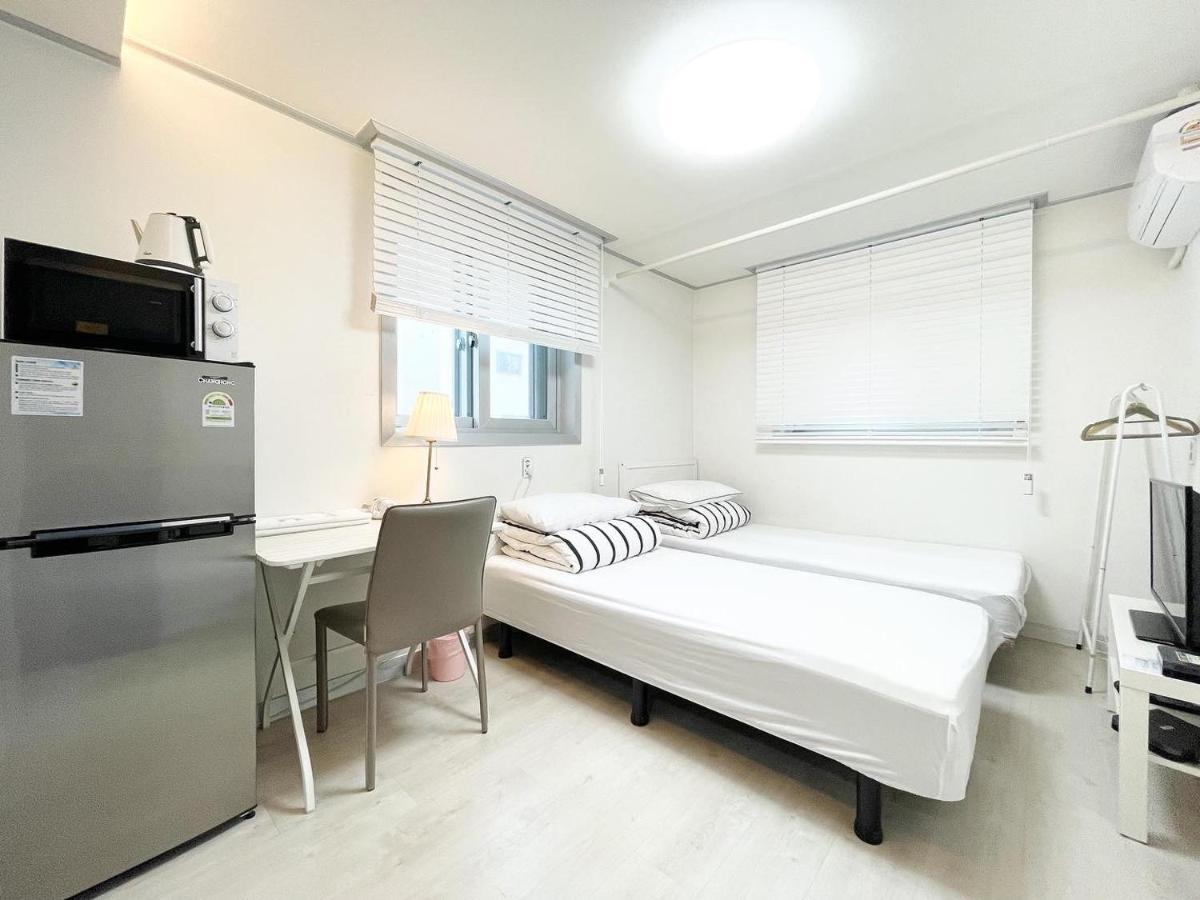 W Premium Guesthouse Incheon Airport Eksteriør bilde